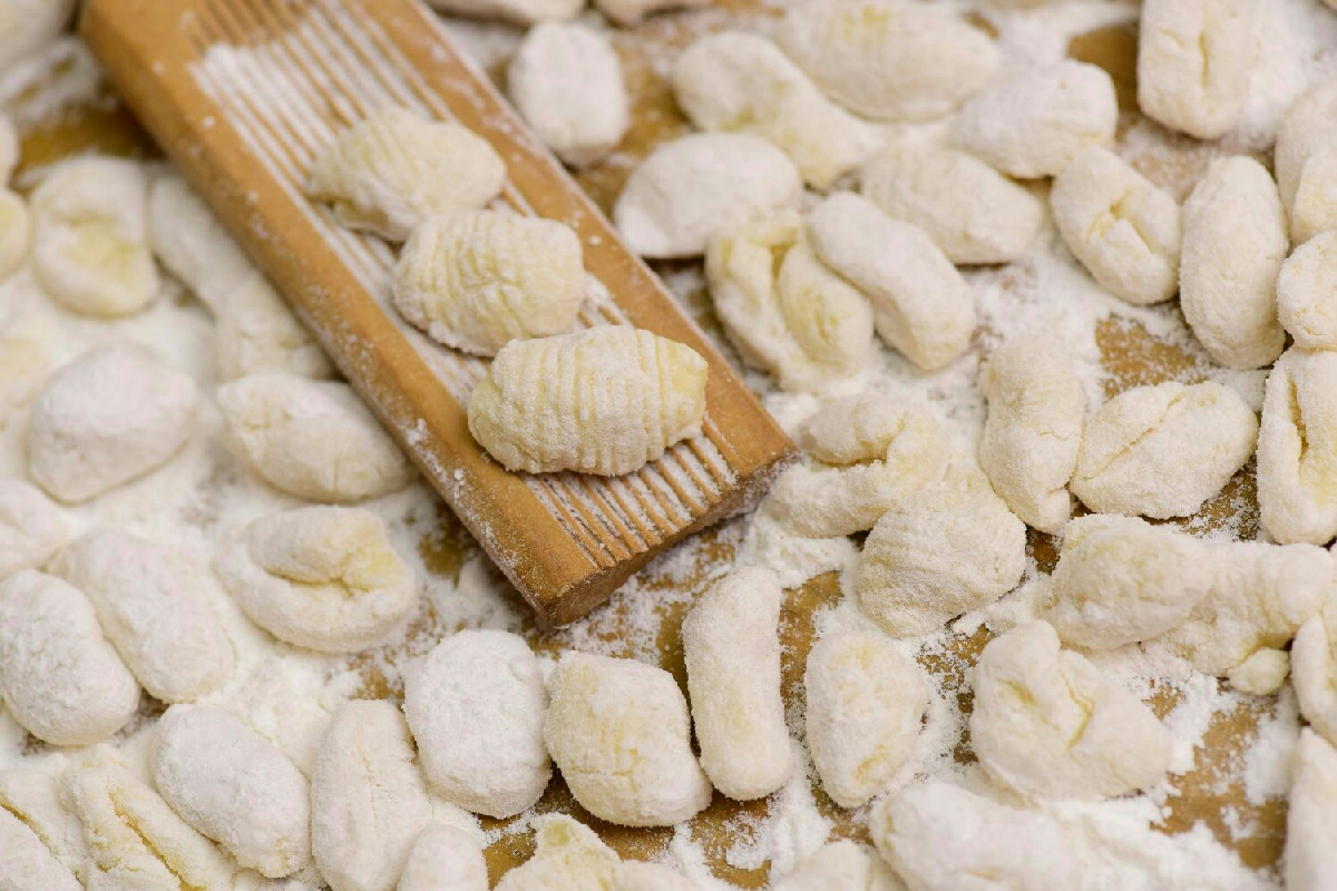 Gnocchi morbidi senza patate: la ricetta semplice e gustosa per riscaldare le serate fredde